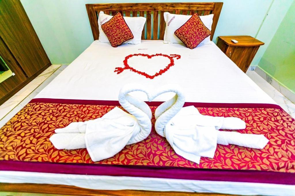 Dreamland Retreat With Swimming Pool Apartment Kottakuppam Екстериор снимка